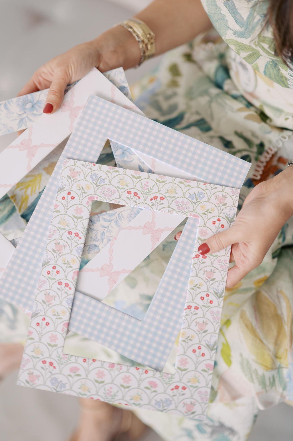 Design Your Own Silhouette Portrait with Patterned Mat